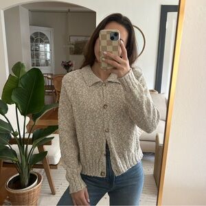 Vintage Liz Claiborne Cream Button-Up Cardigan With Collar